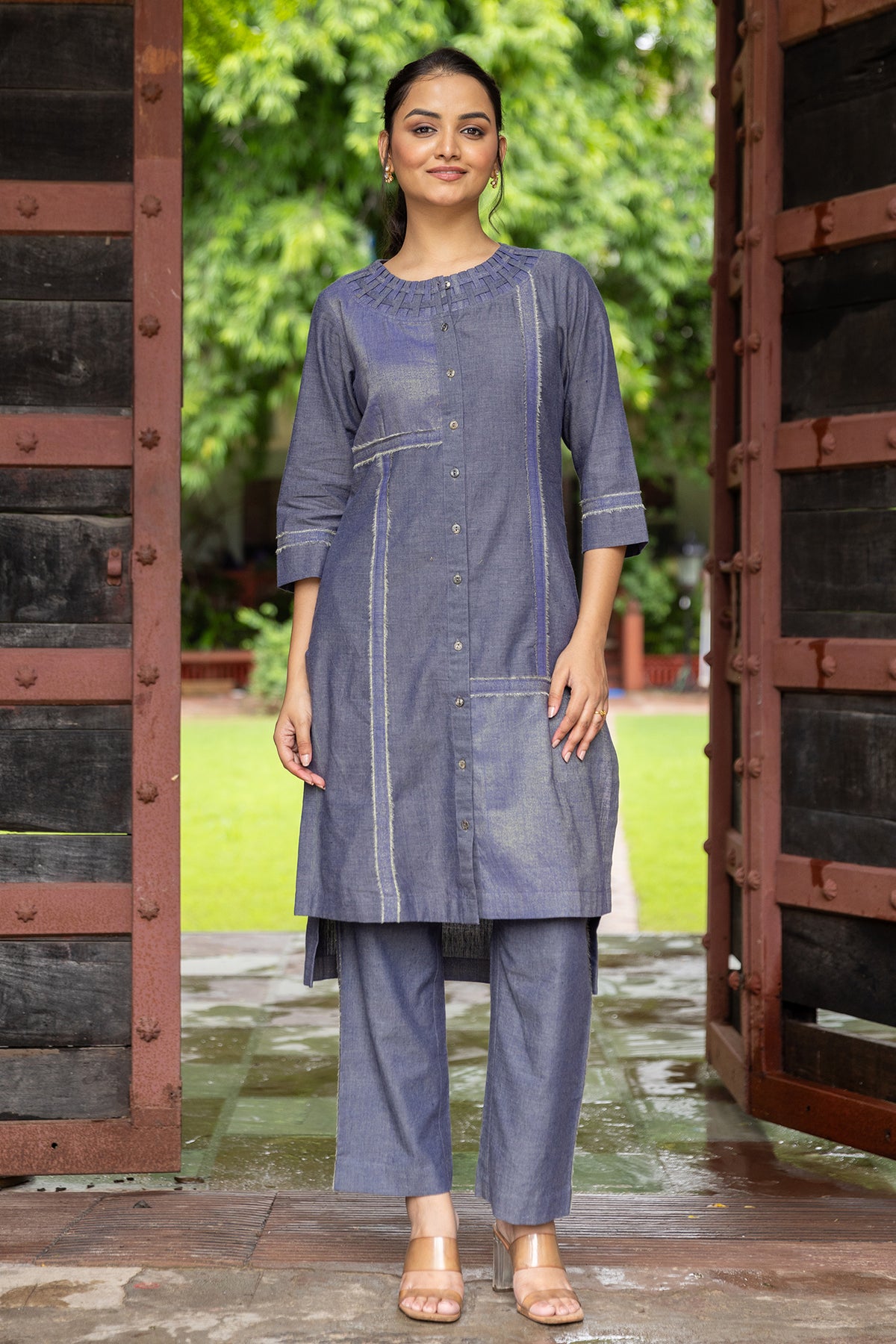 cotton co-ord set with matching zari shimmer for women