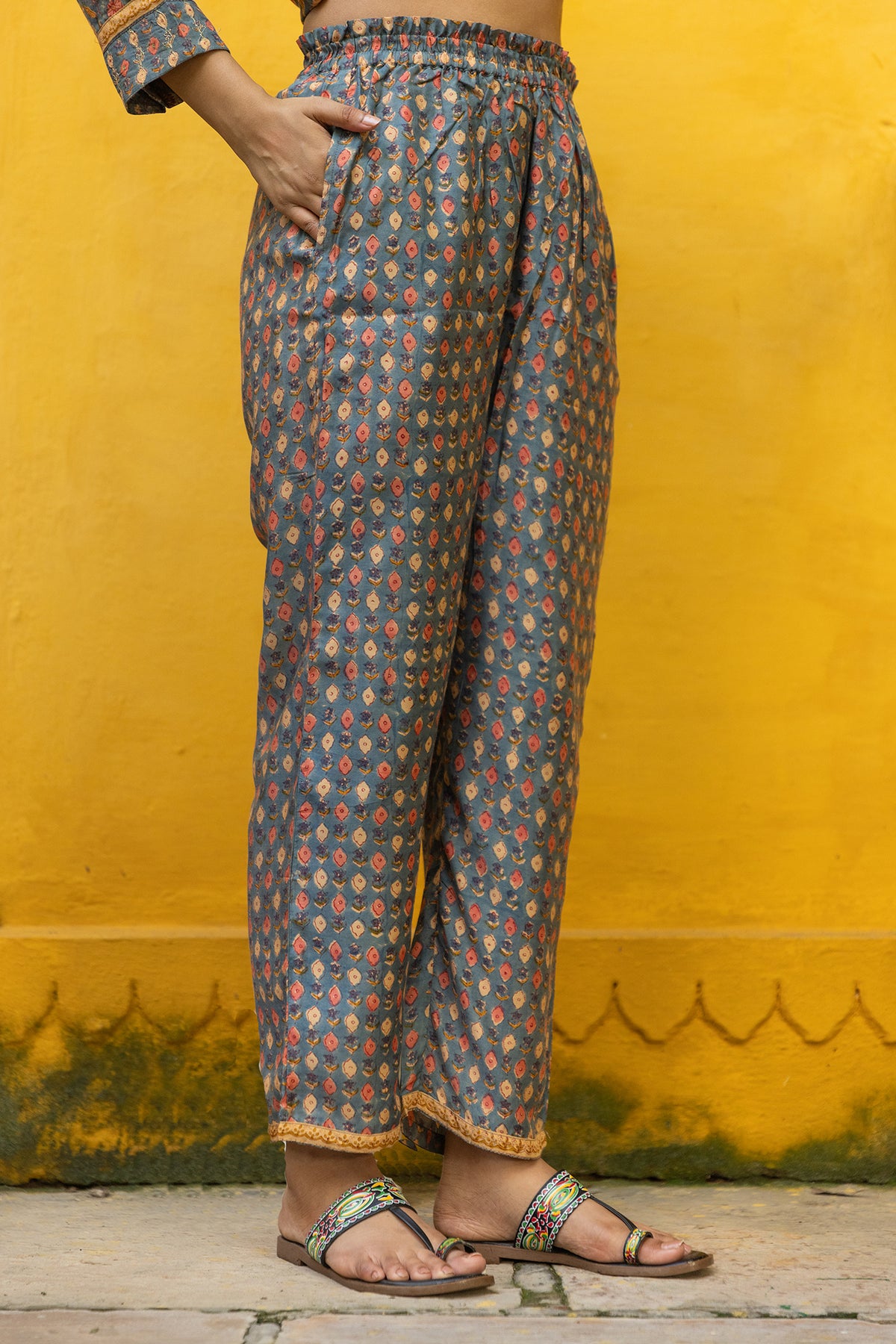 Muslin Pants with Handblock Booti Prints