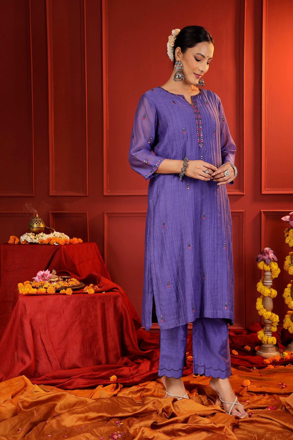 Lavender Chanderi Kurta Set with Pintuck & Mirror-Work Accents
