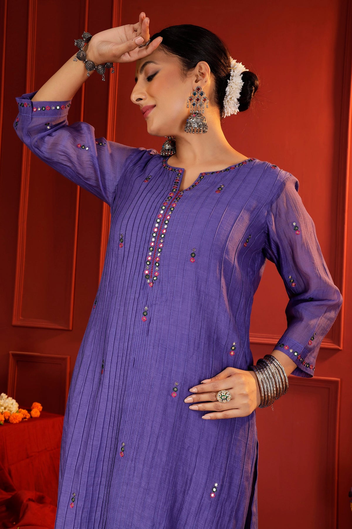Lavender Chanderi Kurta Set with Pintuck & Mirror-Work Accents