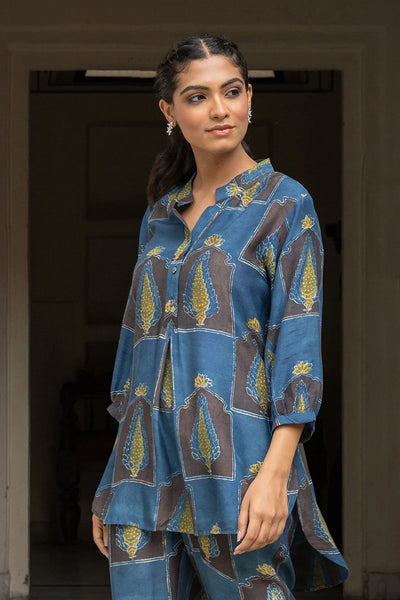 Ganesh Chaturthi Outfit Ideas: Elegant Co-ord Sets for a Modern Festive Look | Vishnu Store