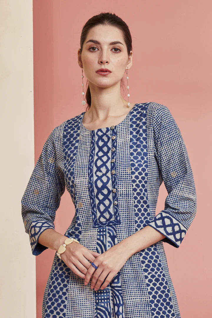 How to Get Perfectly Dressed for Your Office in Indian Traditional Clothes? Vishnu How to Get Perfectly Dressed for Your Office in Indian Traditional Clothes? Vishnu