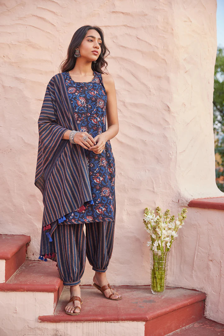 Indian Kurtas Sets Online