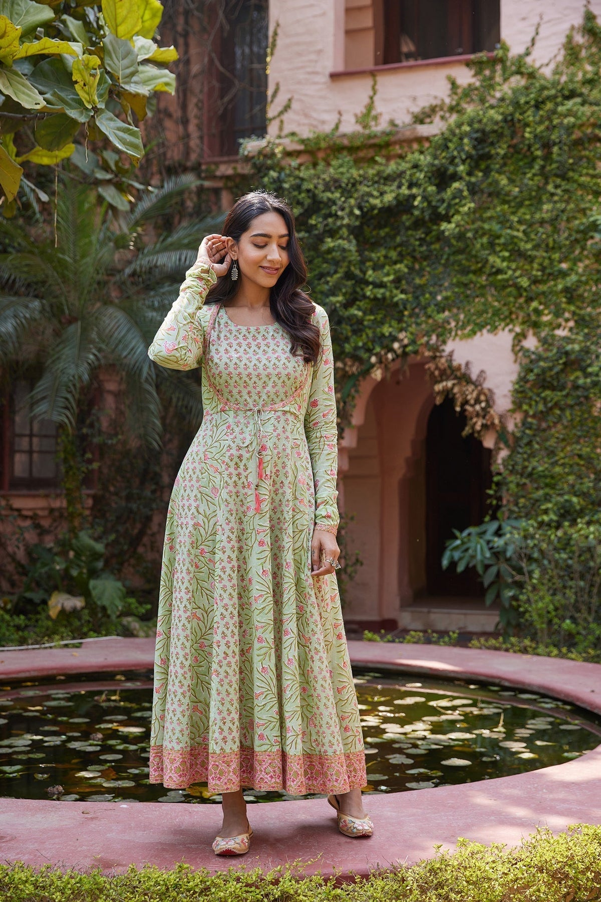 Get Ready for Baisakhi with the Latest Ethnic Fashion Trends in Anarkali Suits
