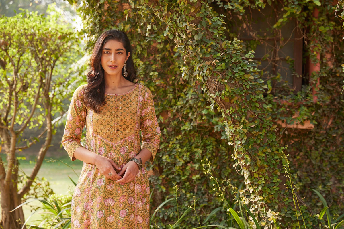 Six ethnic pieces you need to be the office diva!