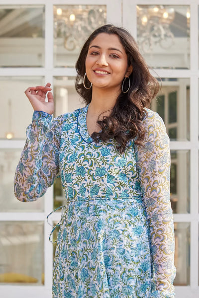 Karwa Chauth Fashion Guide – Shop Exclusive Ethnic Dresses Online at Vishnu Store