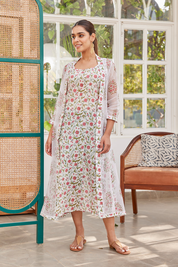 Buy Vishnu's Floral Hand Block Print Co-Ord Set with Shrug