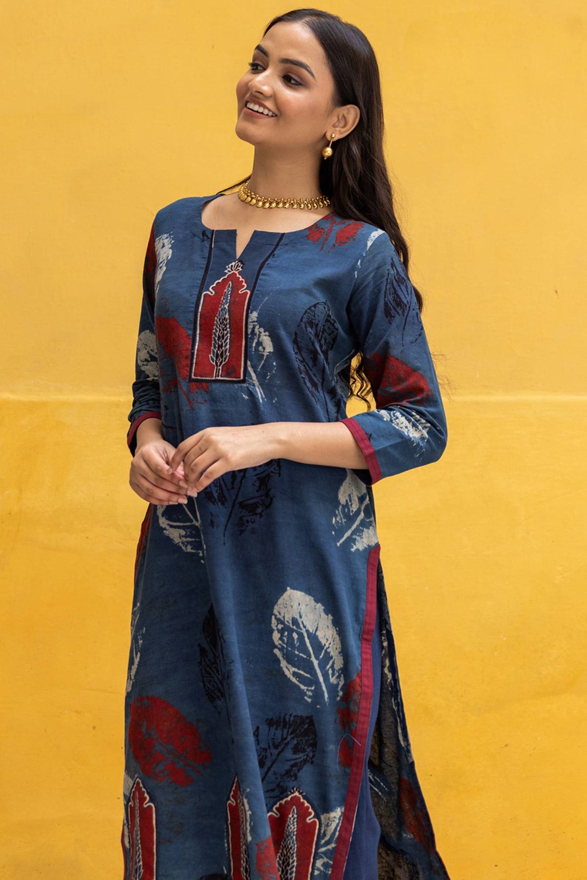 Ajrakh Blue Abstract leaf Print Kurta with Patchwork