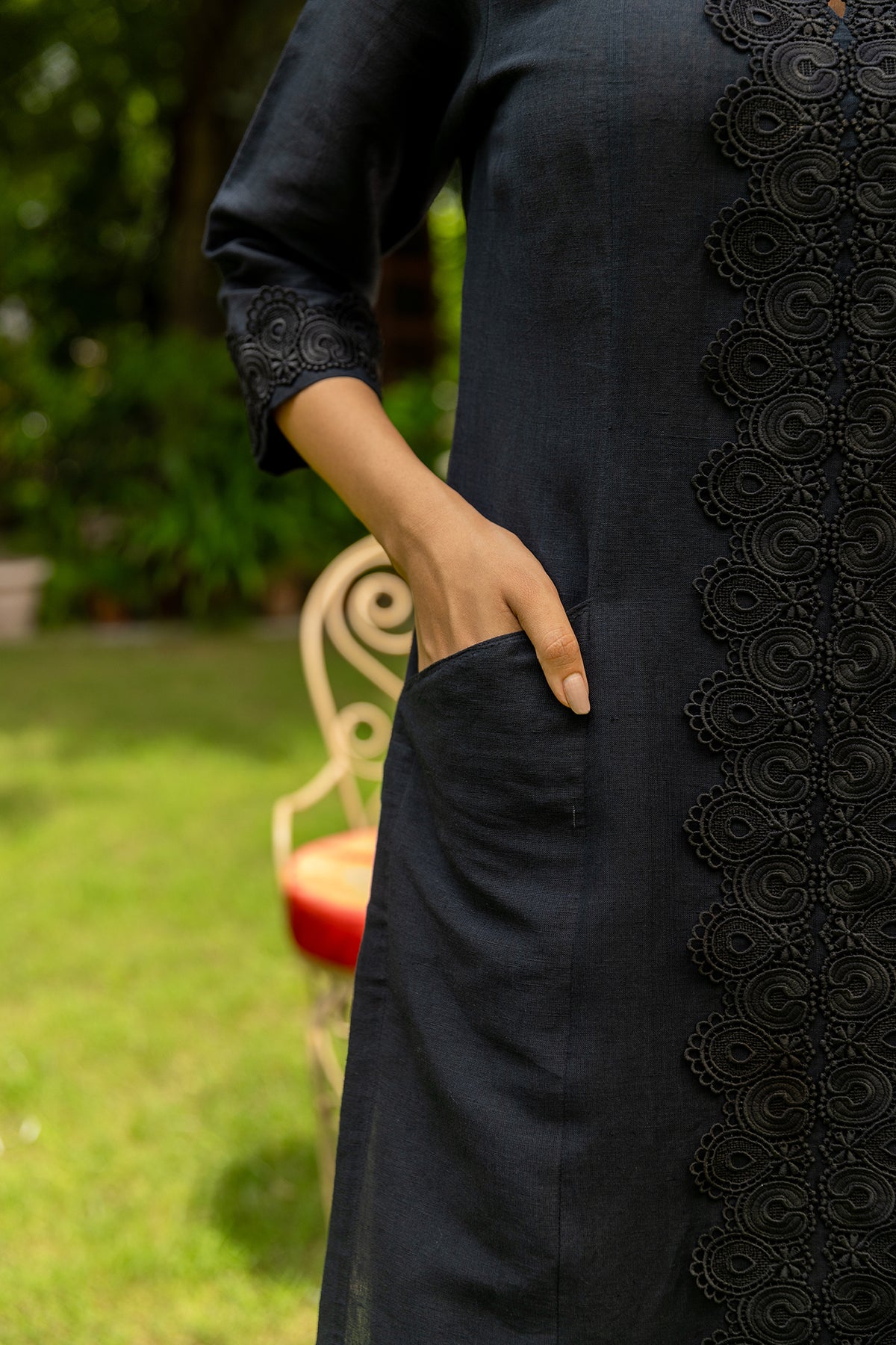 Ethnic Wear black linen Co-ord set for women with lace detailing