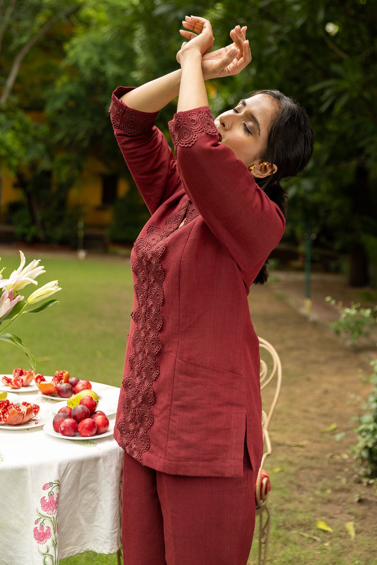 Handwoven Maroon Linen Kurti with Lacework and Qureshia Buttons