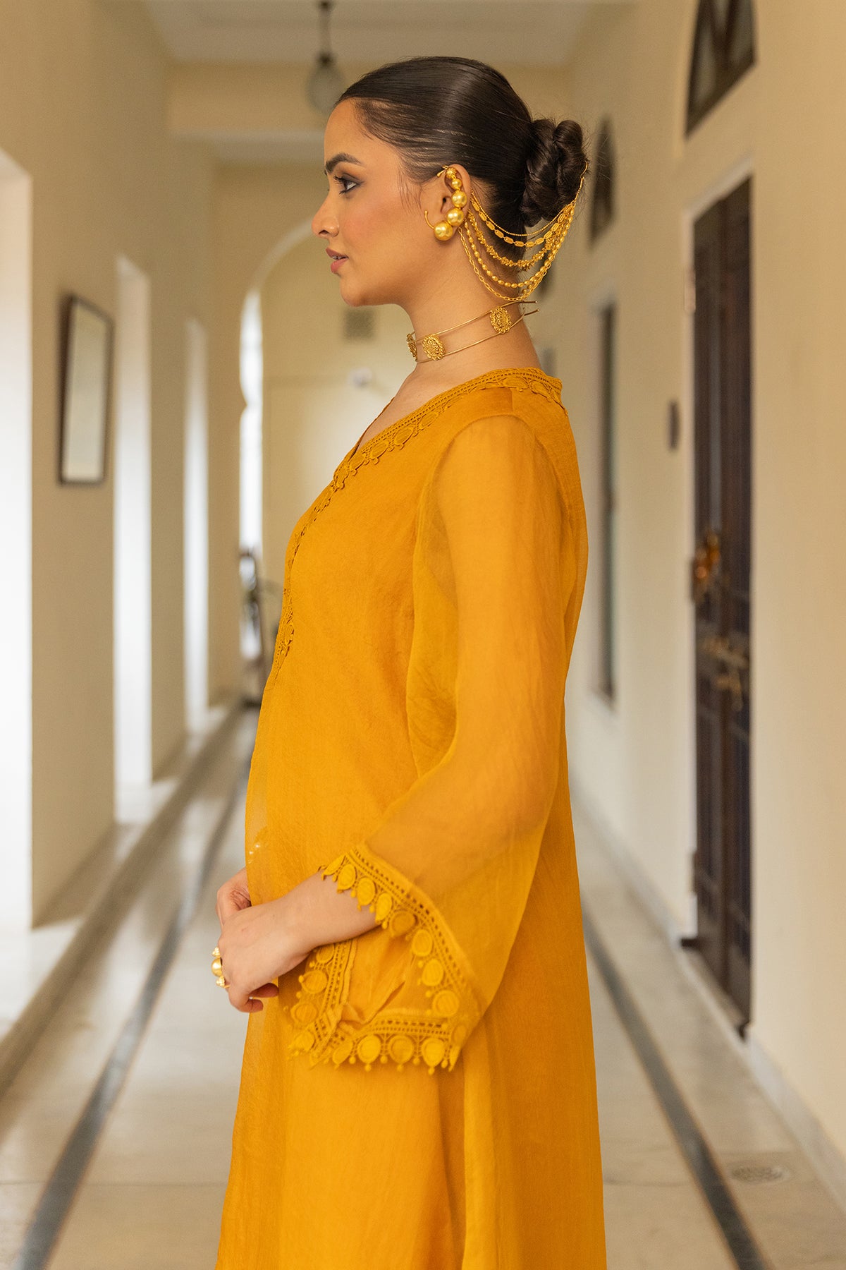 Mustard Organza Suit and pant crafted with soft chanderi