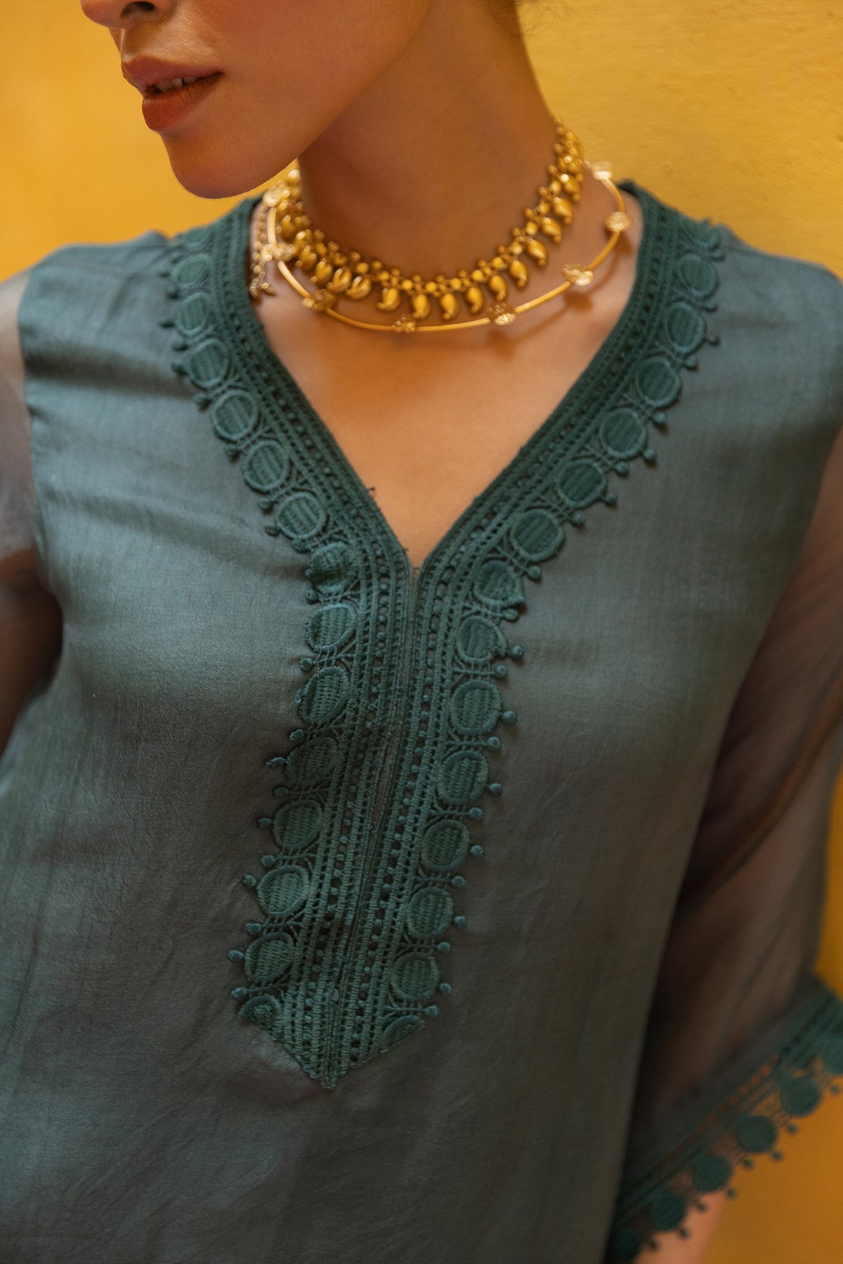 bell sleeves soft cotton suit with lacework