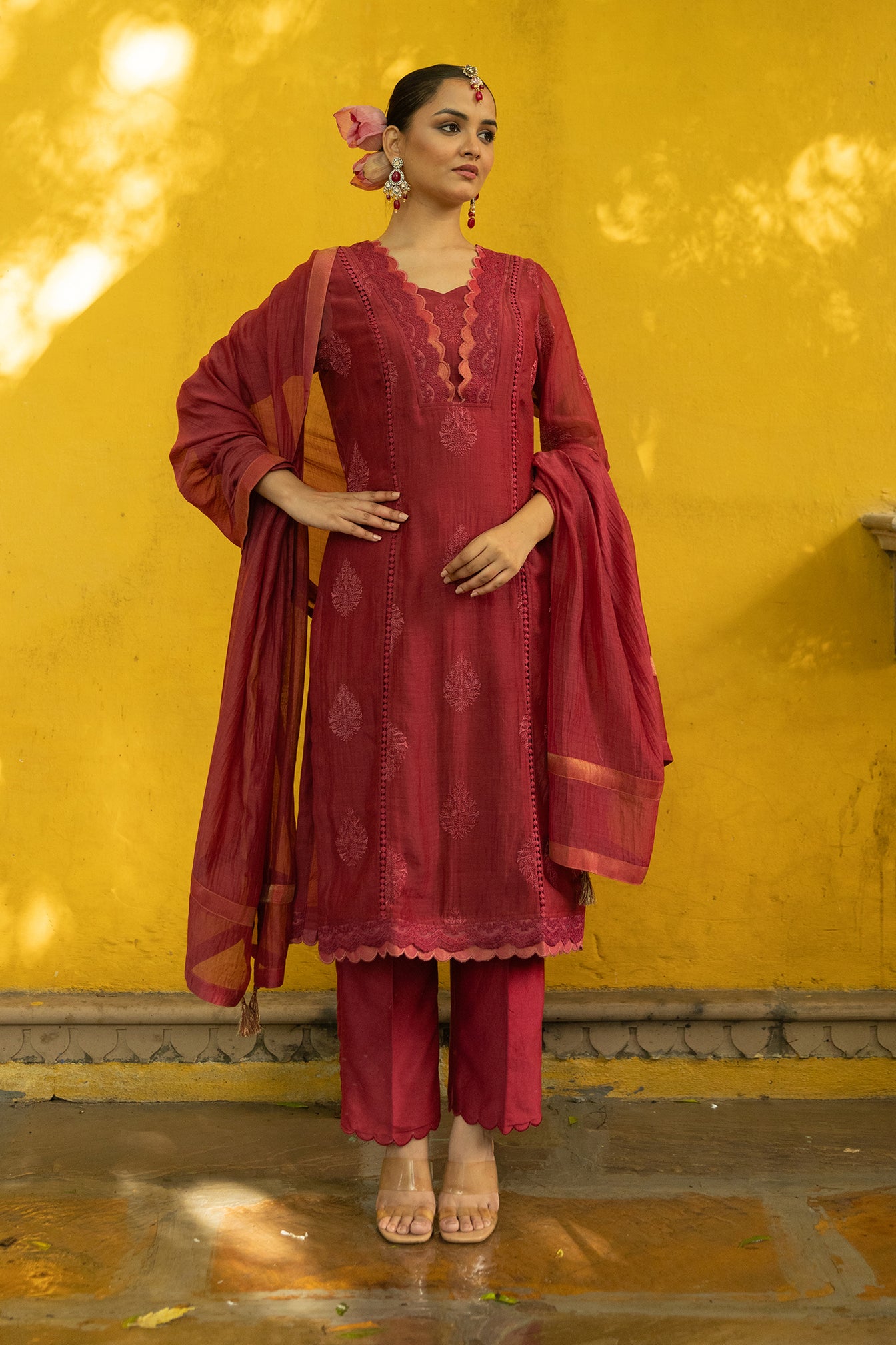 Mul Chanderi lining Suit Set with glitter border Dupatta