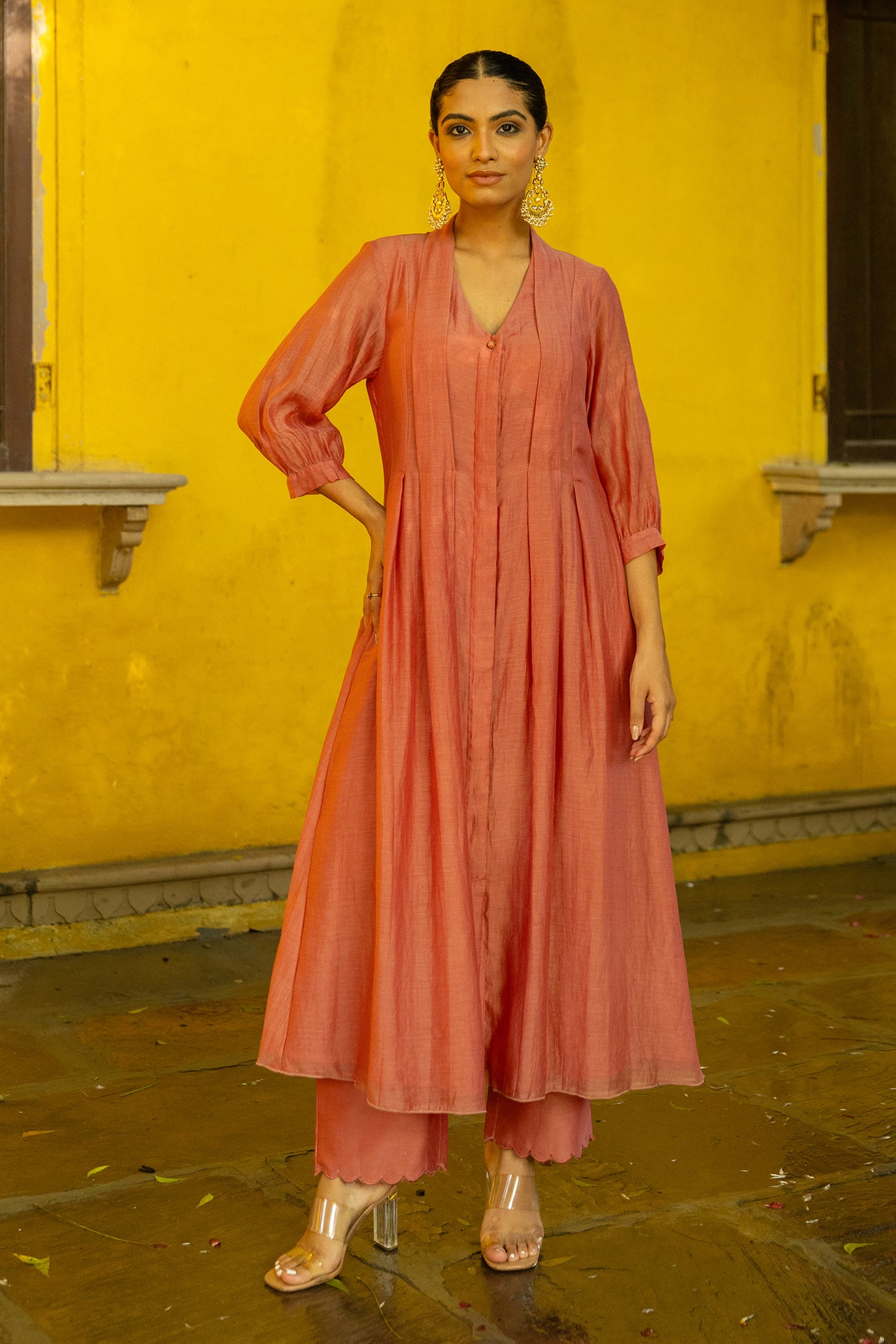 2-piece suit  set with chanderi pleated