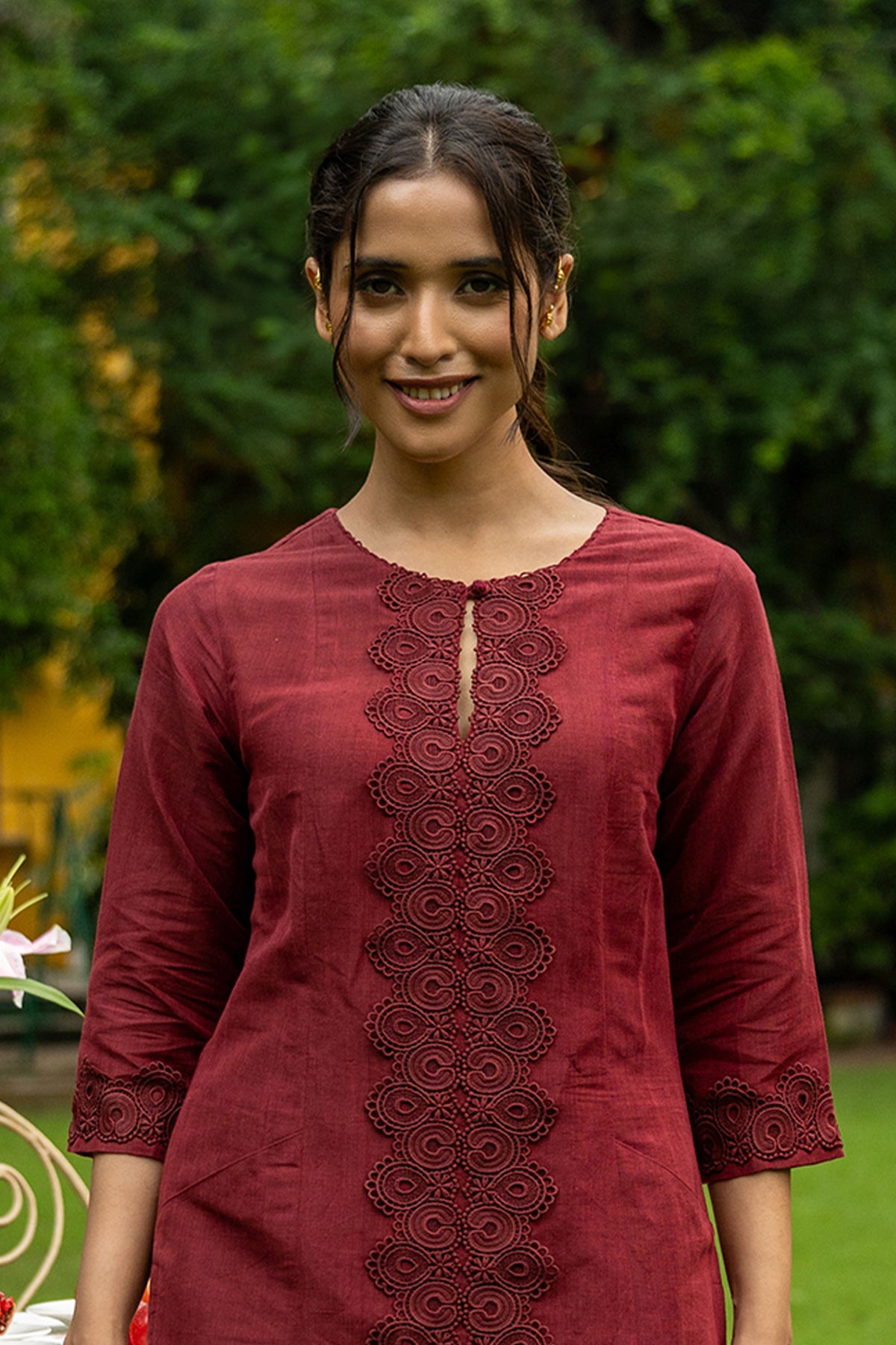 Long Maroon Linen Kurta with Lacework and Qureshia Buttons