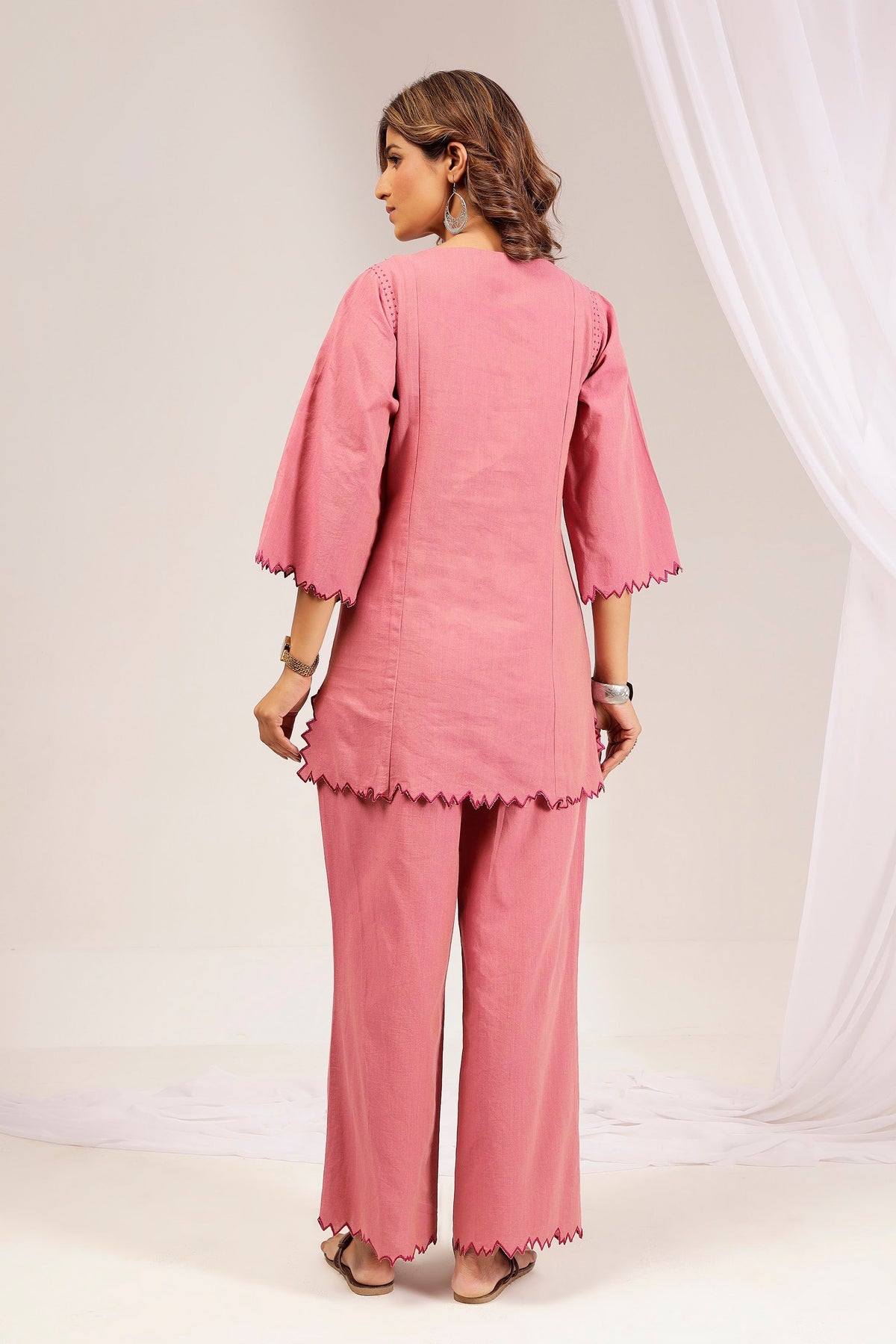 Handwoven Shot Cotton Embroidered Co-Ord Set – Pink