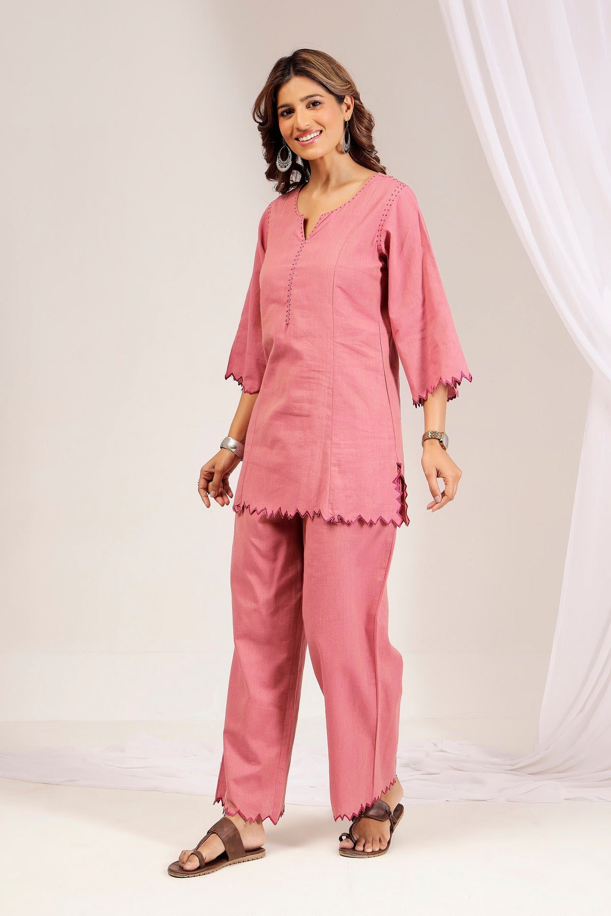 Handwoven Shot Cotton Embroidered Co-Ord Set – Pink