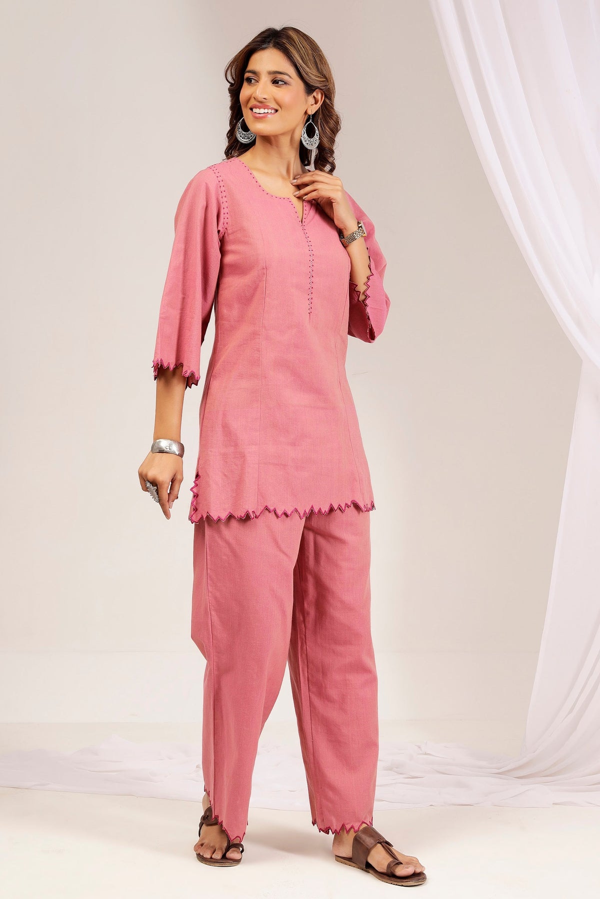 Handwoven Shot Cotton Embroidered Co-Ord Set – Pink