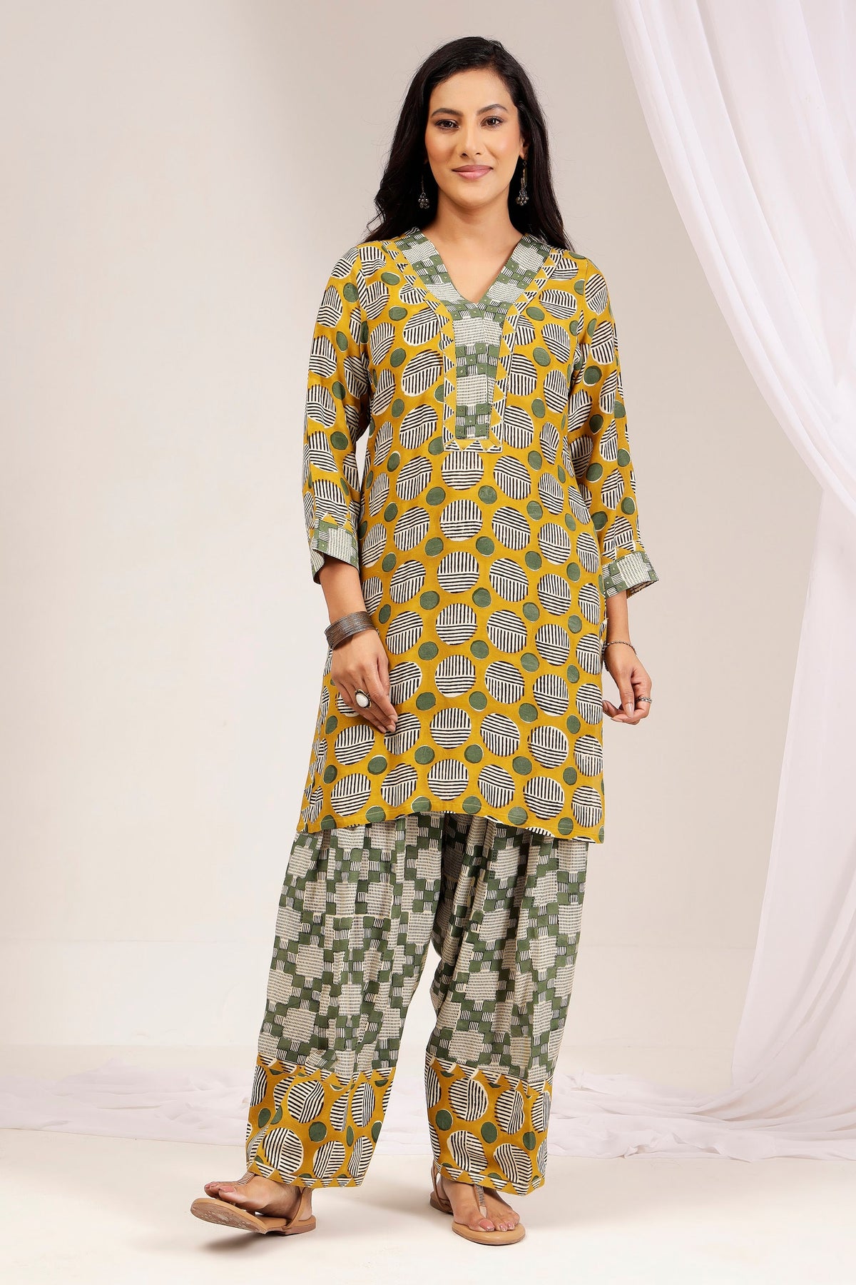 Mustard Geometric Muslin Farshi Salwar Co-ord Set