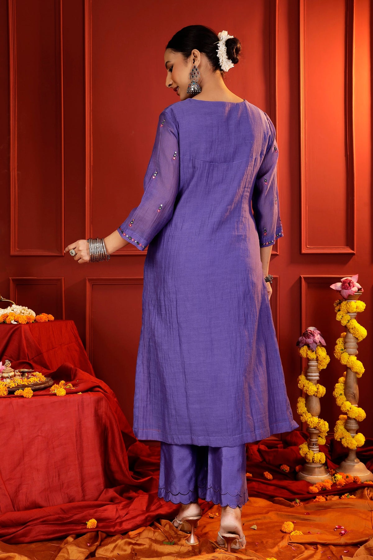 Lavender Chanderi Kurta Set with Pintuck & Mirror-Work Accents