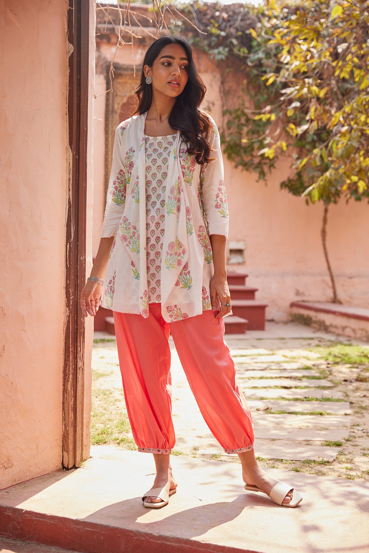 Buy Red & white Kurta Suit Sets for Women by WHITE WORLD Online | Ajio.com