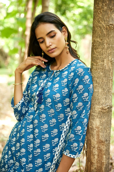 Blue Printed Cotton Mul Mul Long Kurta With Dori