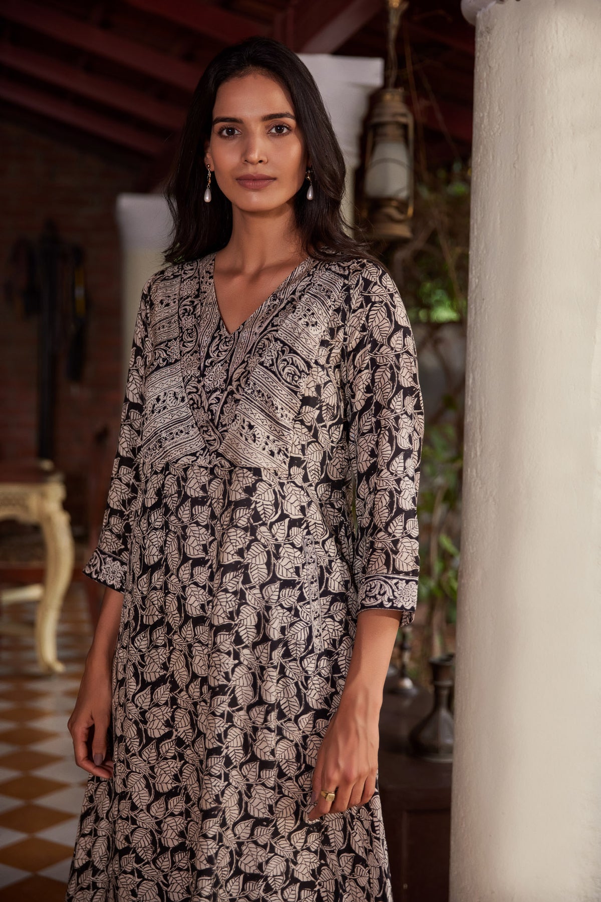 Flowy Hand Blocked Kalamkari Print Dress With Pockets